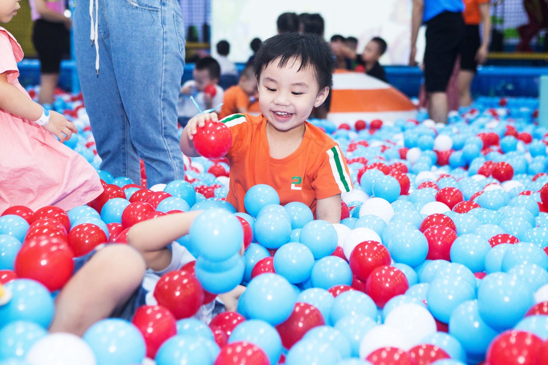 Kinh nghiệm tổ chức Sinh Nhật cho Bé tại Khu vui chơi an toàn