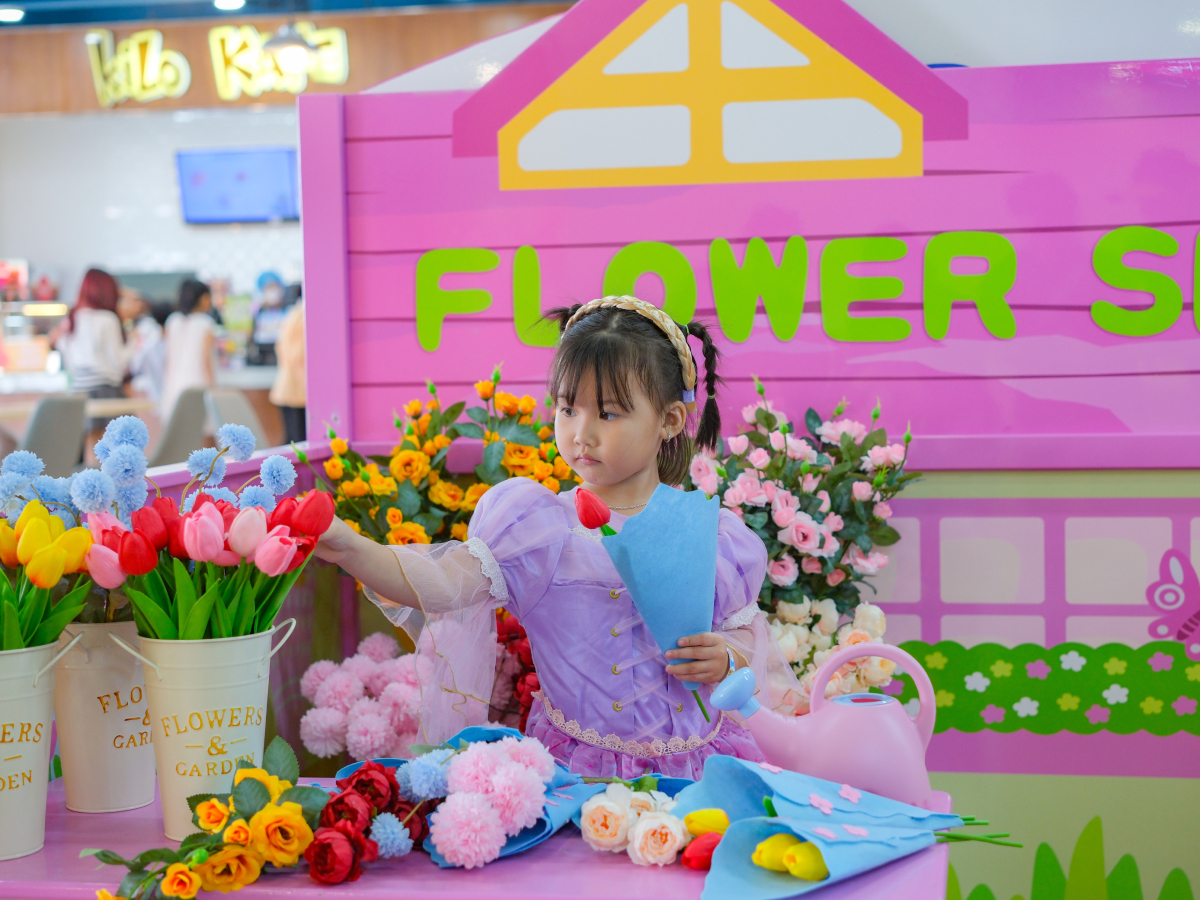 tiNiWorld Aeon Tân Phú
